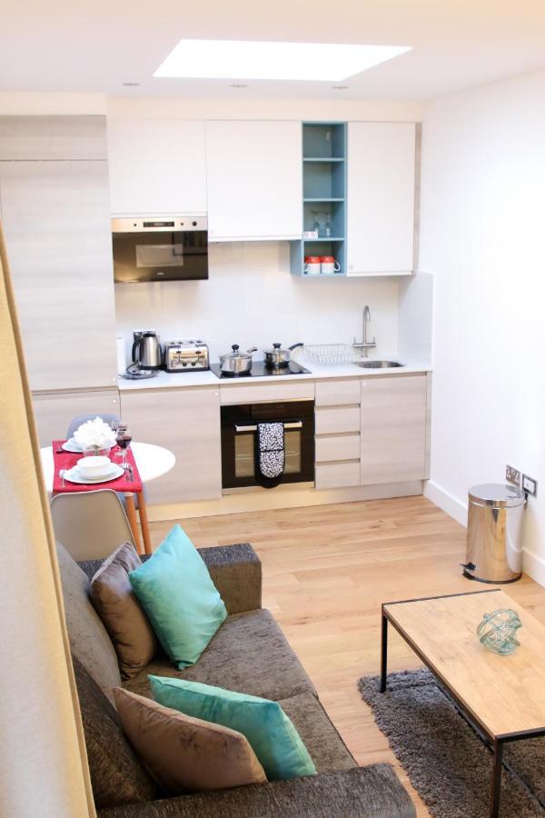 High Spec Luxury Studio Apartment In Sydenham 런던 외부 사진